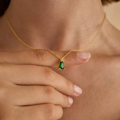 Drop Emerald Necklace